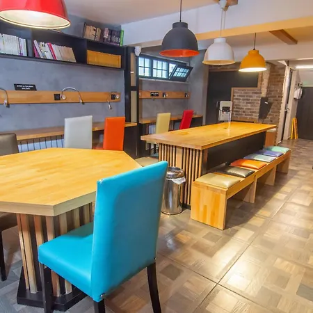 Besiktas 2 Bed & Sofa Bed Lägenhet Istanbul